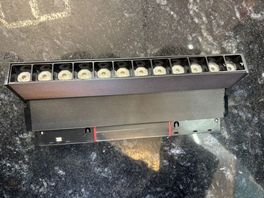Magnetic Adjustable Linear 12W