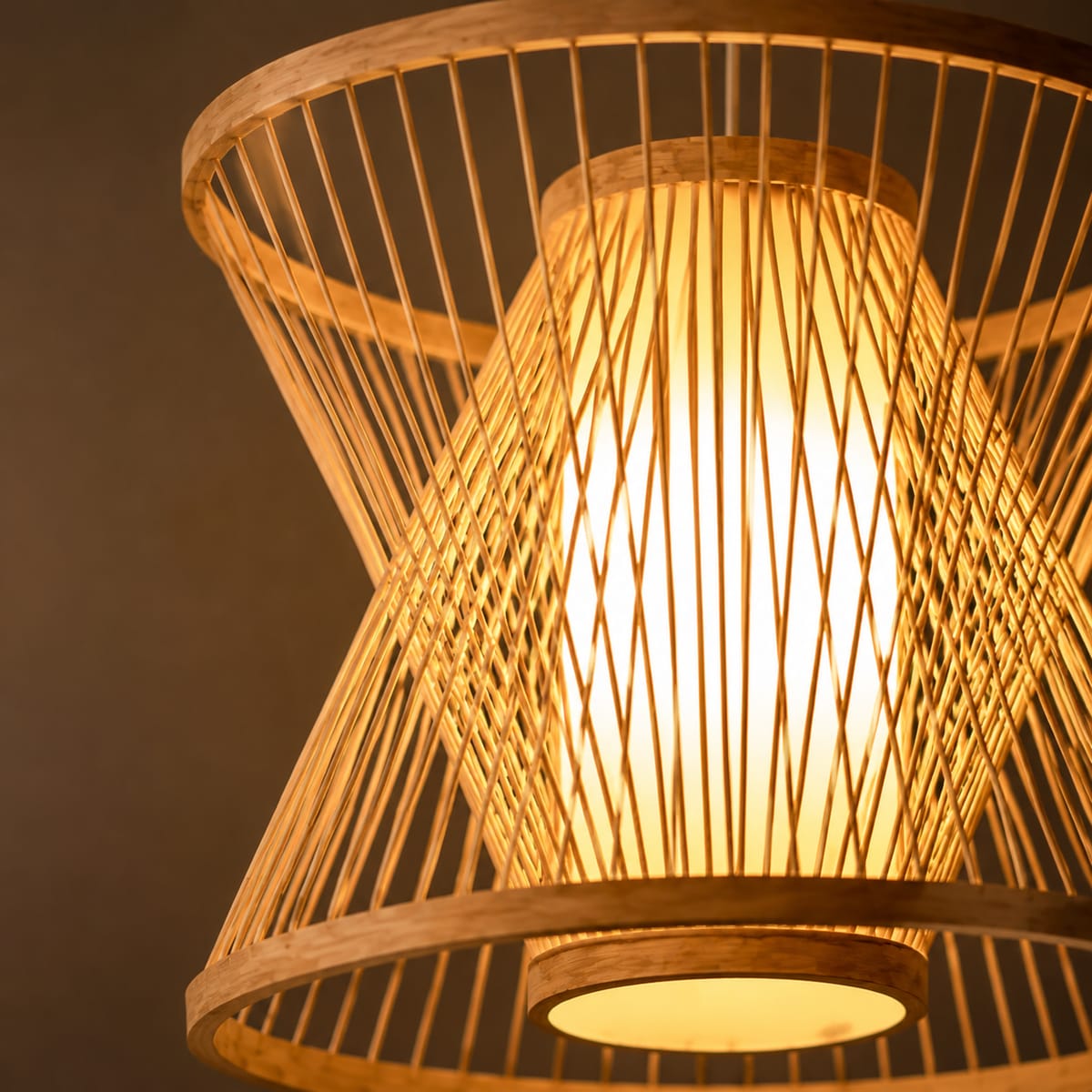 Hourglass Hanging Lamp – Warm Ambient Lighting