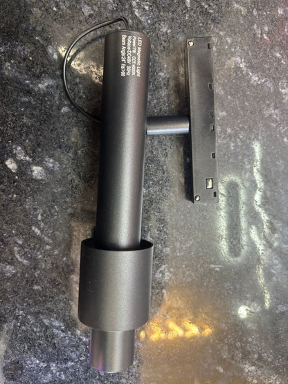 Magnetic Folding Spot Light 7W