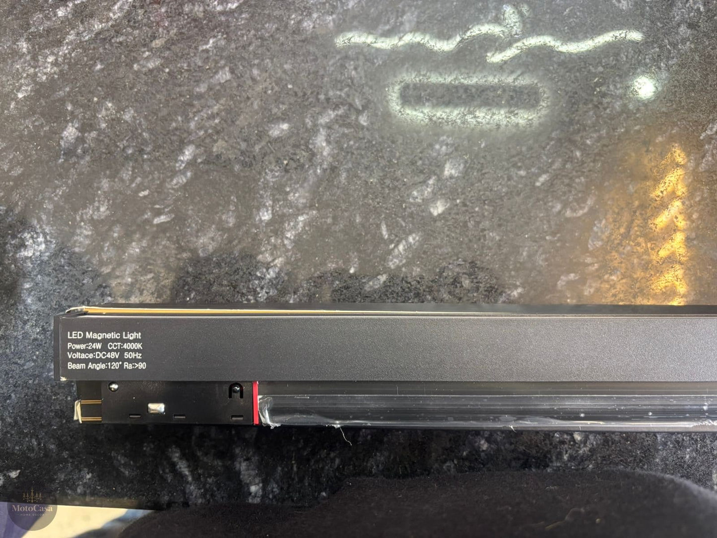 Magnetic Diffuser Linear 24W