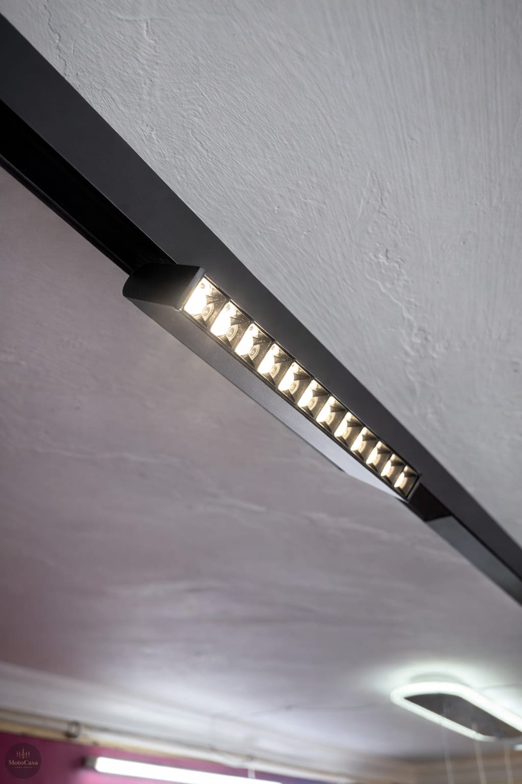 Magnetic Adjustable Linear 12W